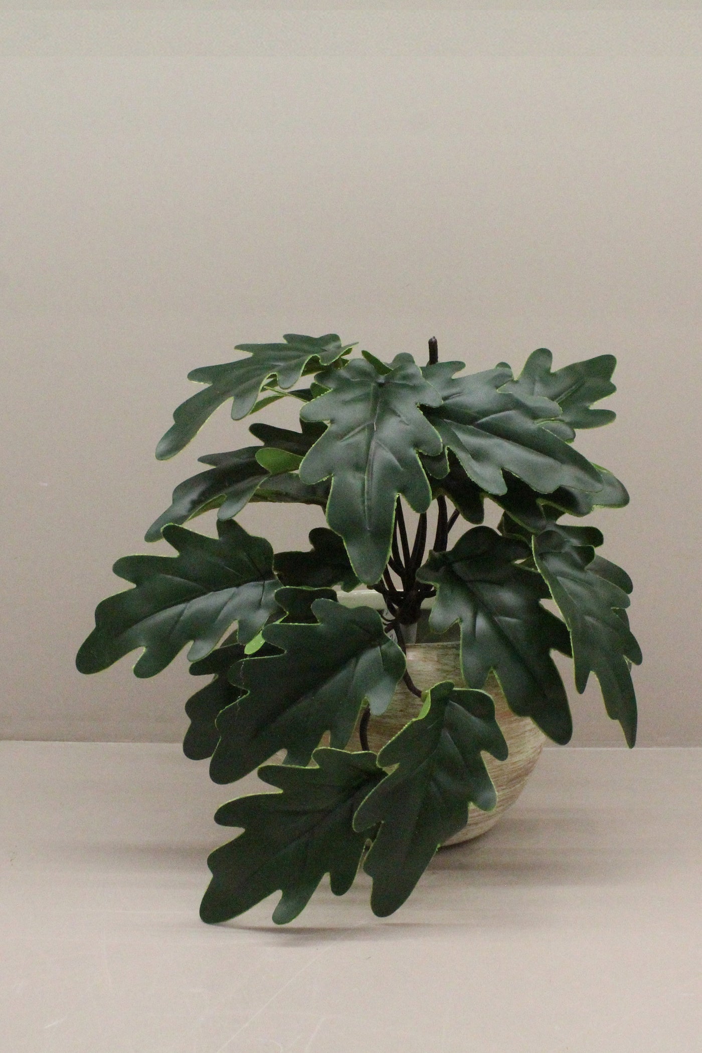Pollination Artificial Flowery Foliage Philodendron Plant with Pot