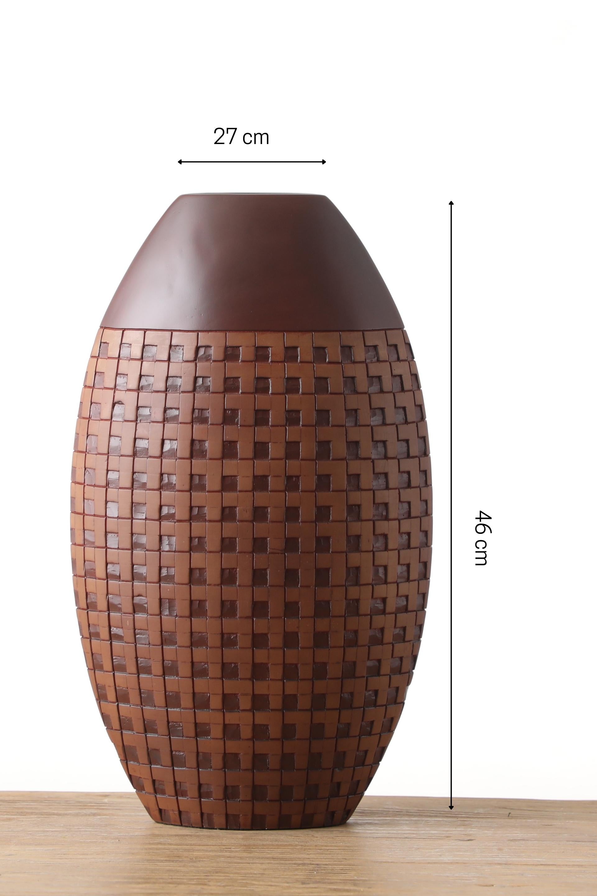 Beautiful Oval shaped  Resin vase for your home or office decor-Black