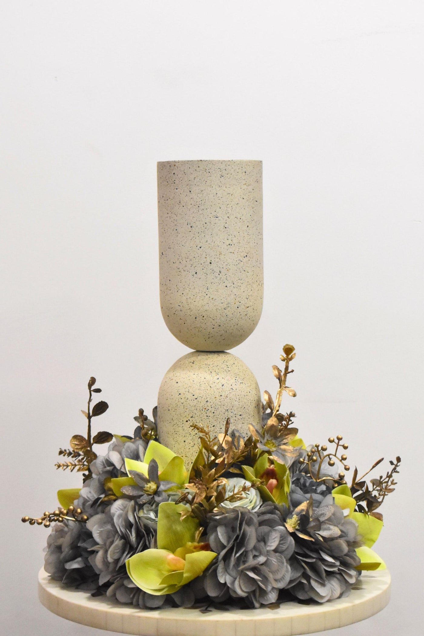 Elegant Minimalist Vase Arrangement with Artificial Flower Bunch