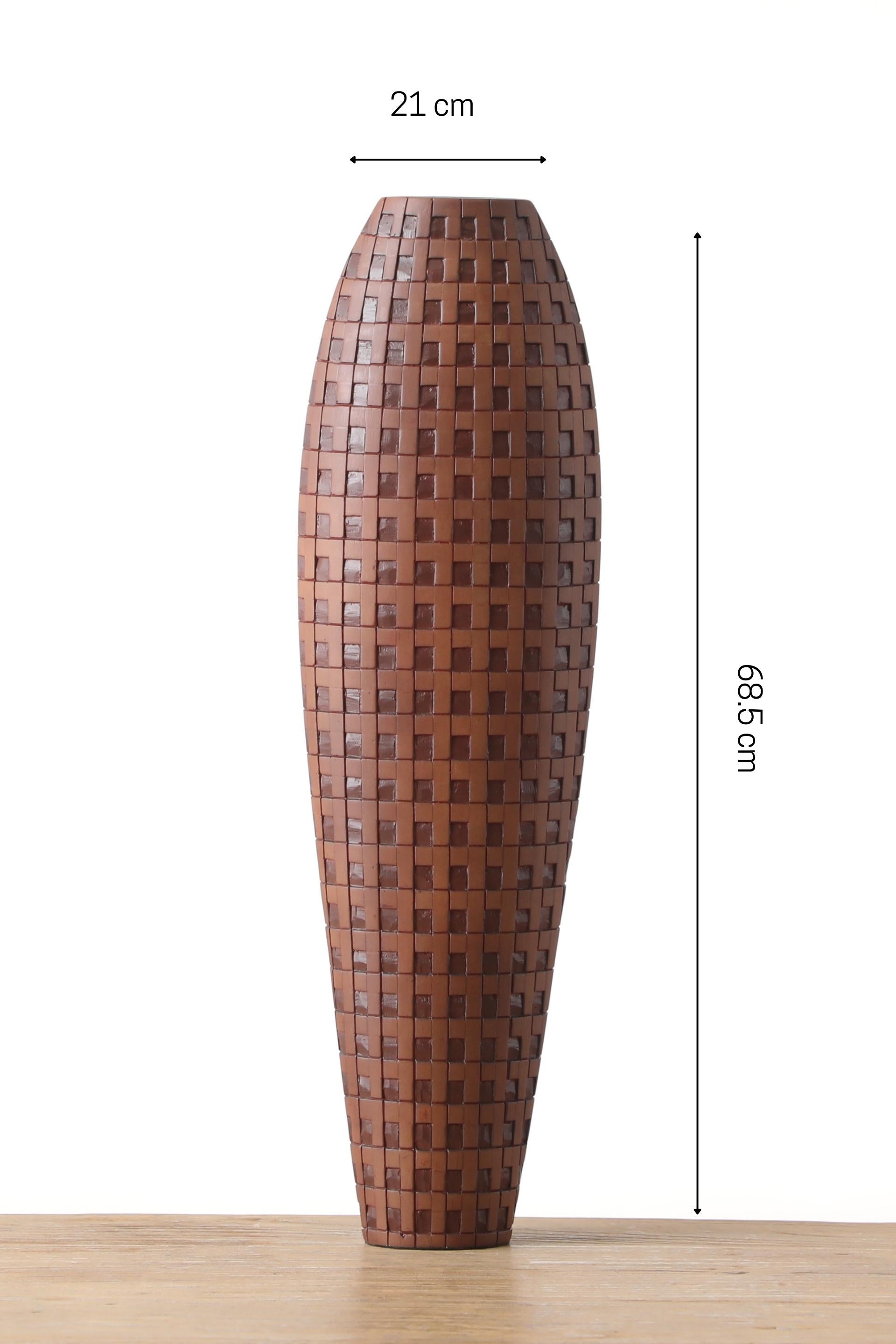 Oval Shaped Wall Shelves resin Vase for your home or office decor