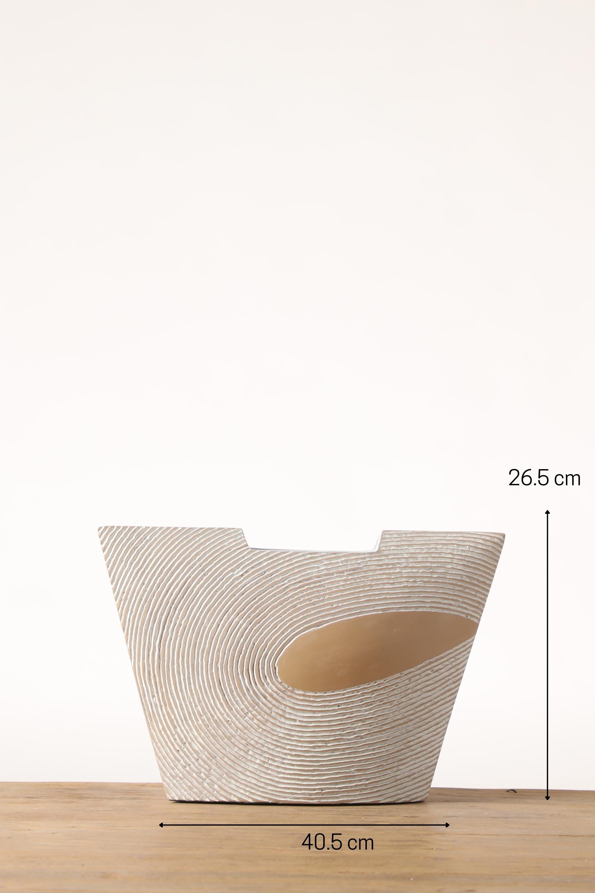 Reverse Angle resin vase for your home or office decor