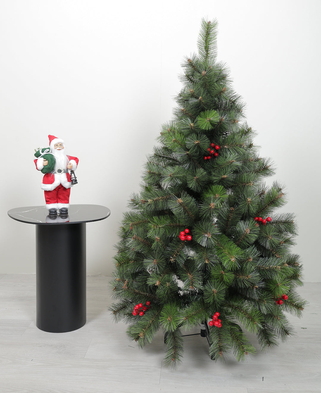 Premium Traditional Christmas Tree- 4 FT