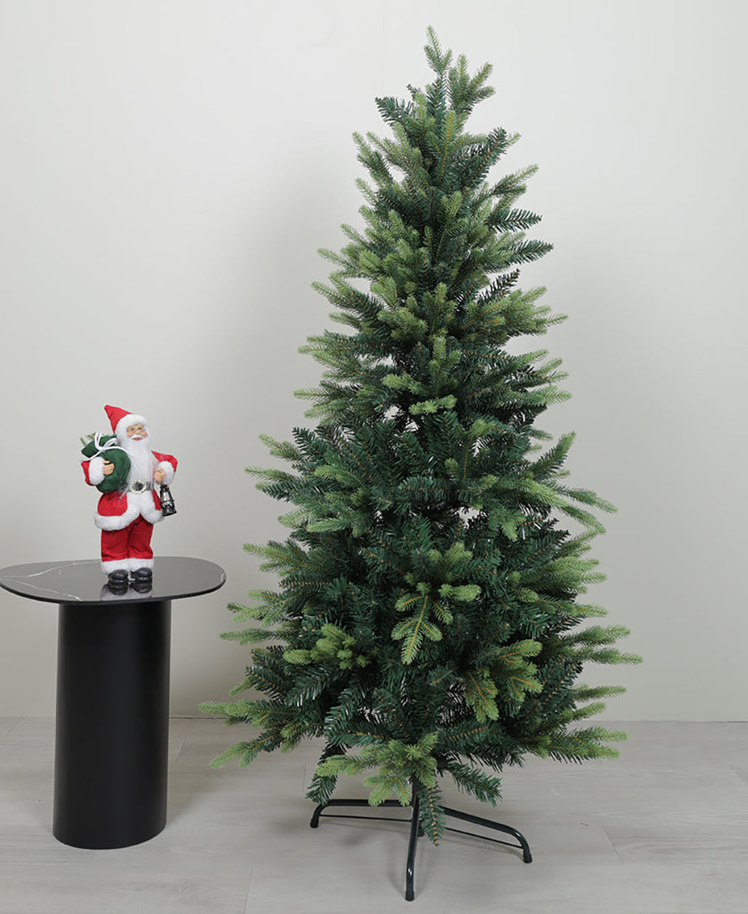 Premium Traditional Christmas Tree- 5 FT