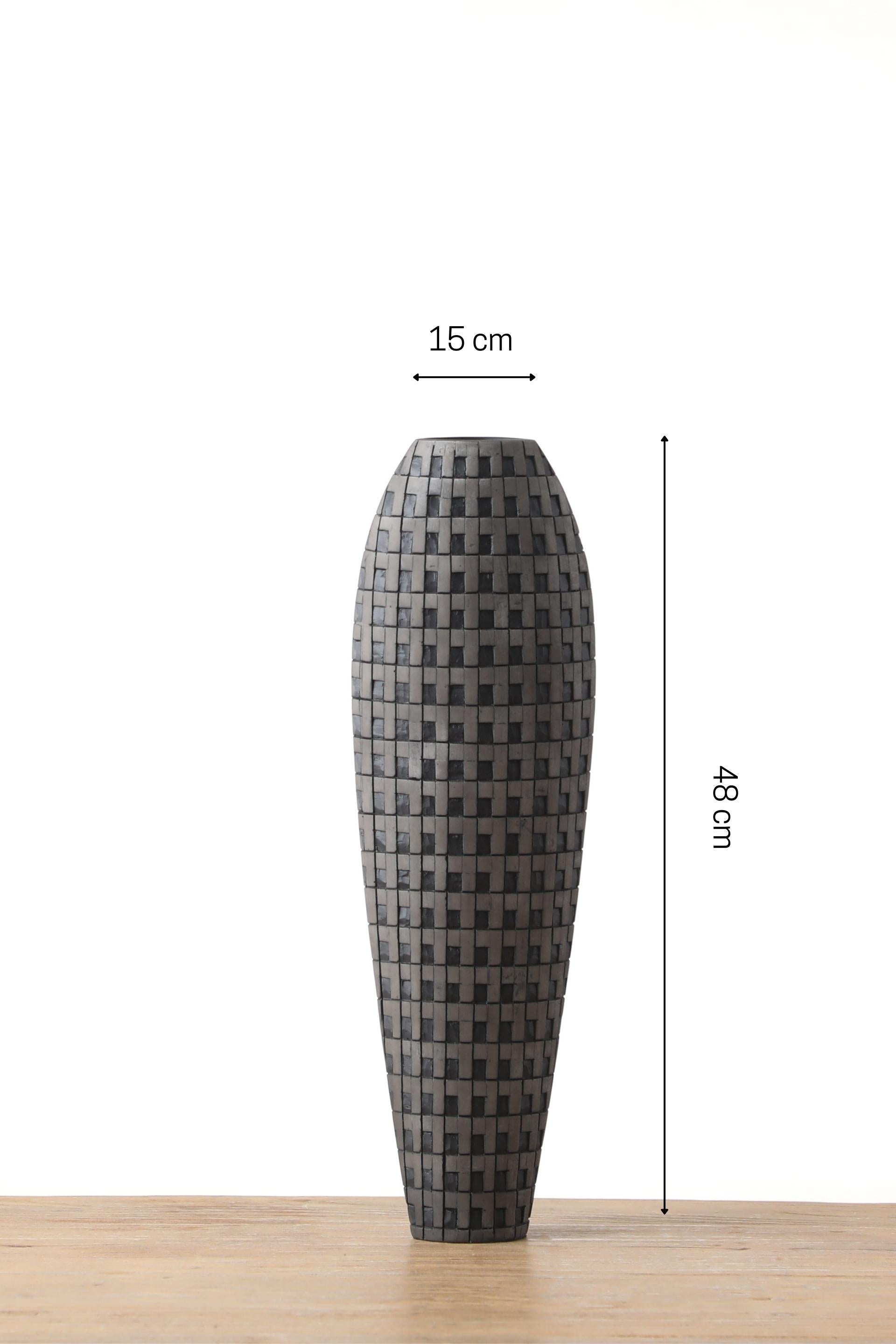 Oval Shaped Wall Shelves resin Vase for your home or office decor