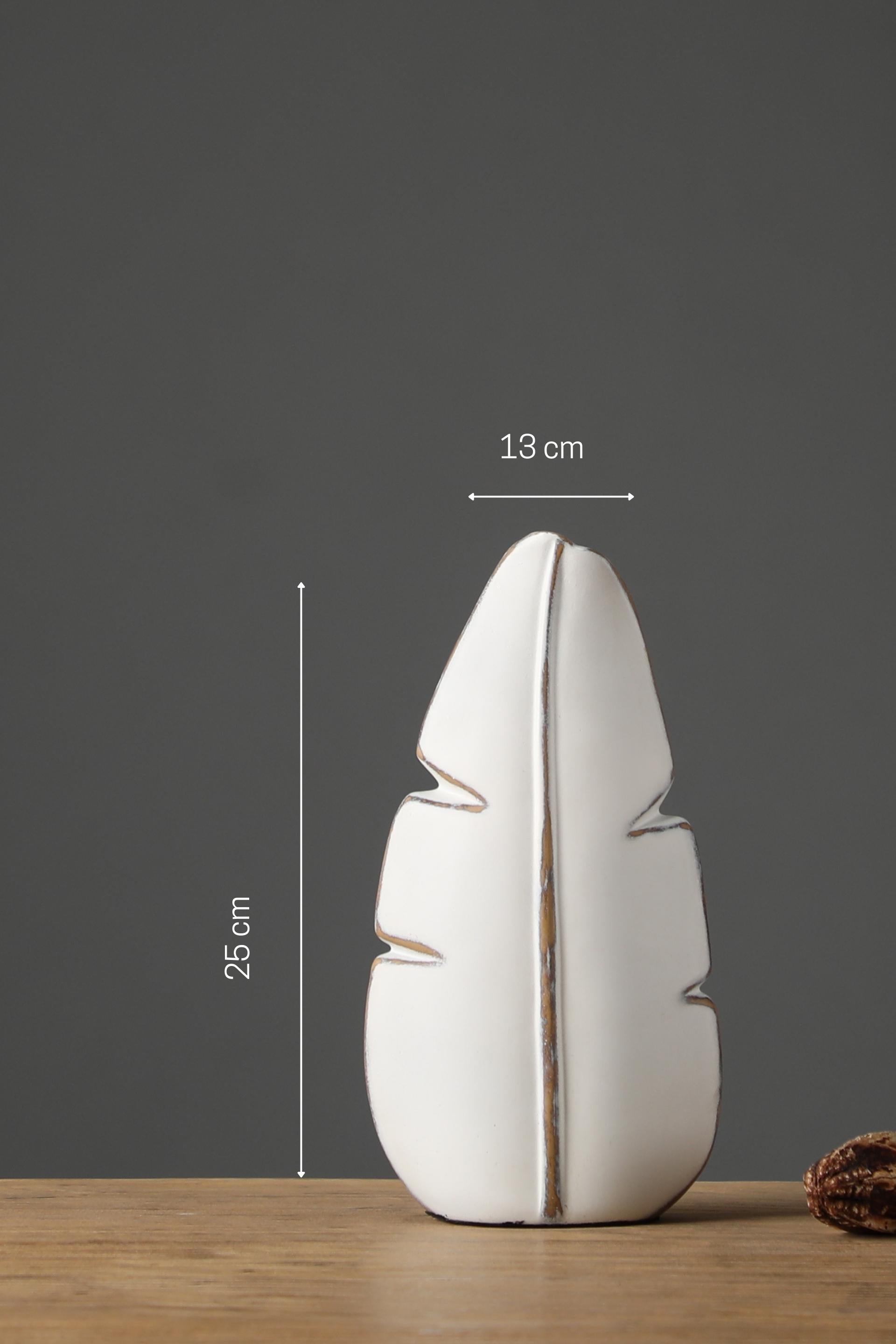 Leaf shape resin vase for your home or office decor