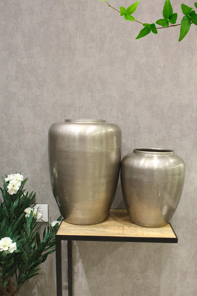 Metal Oval shape Flower vase for your Home or Office Decor-Large