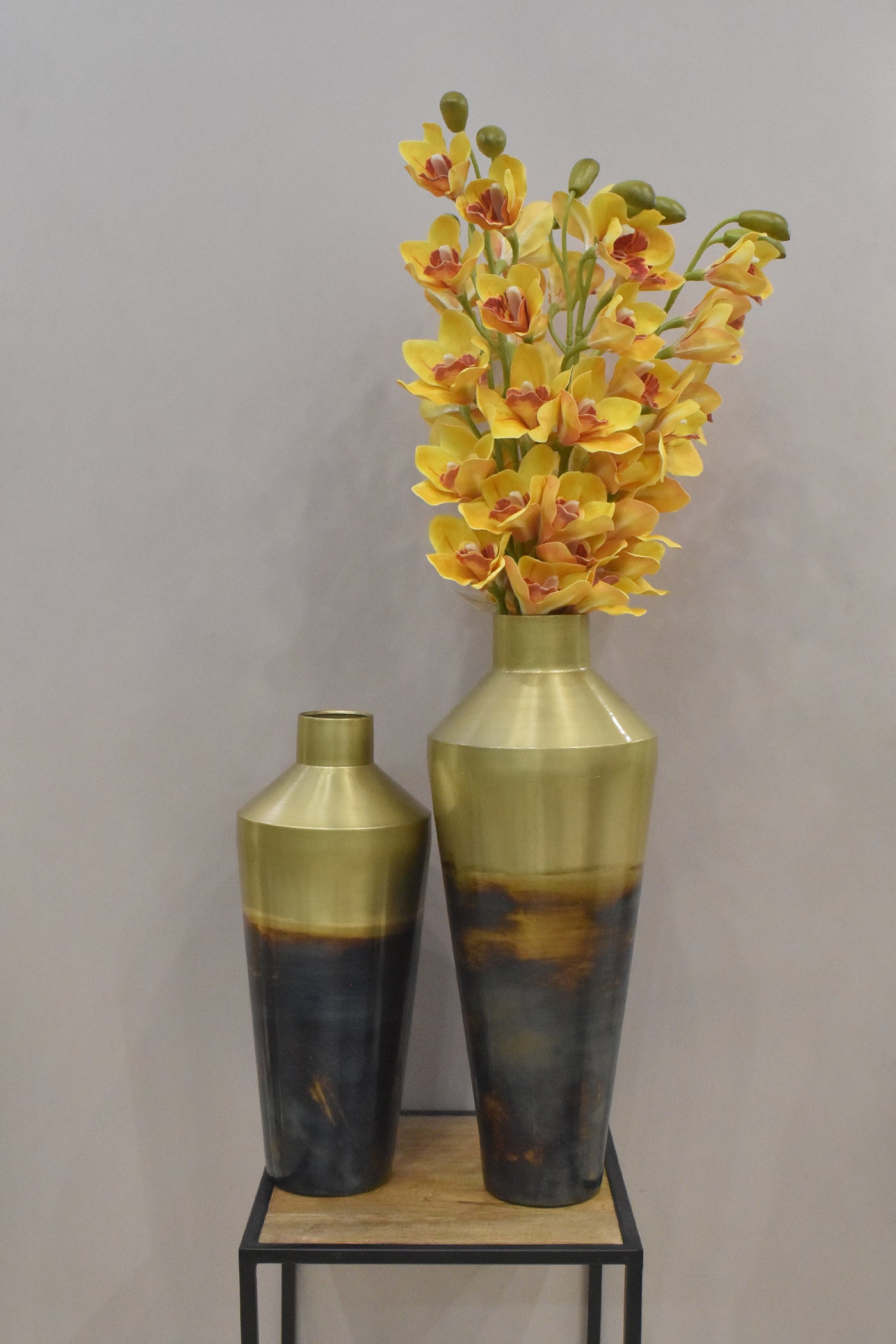 Vase with a gold color band and four colors for home or office decor-Small