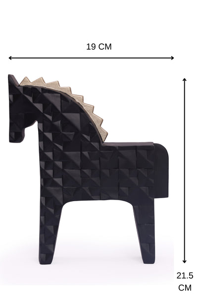 Modern style Resin Horse statue for your home or office decor