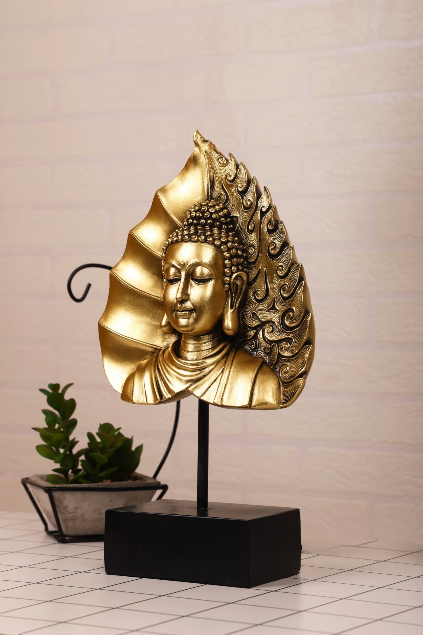 Buddha's face in Leaf on the black base for your home or office decor