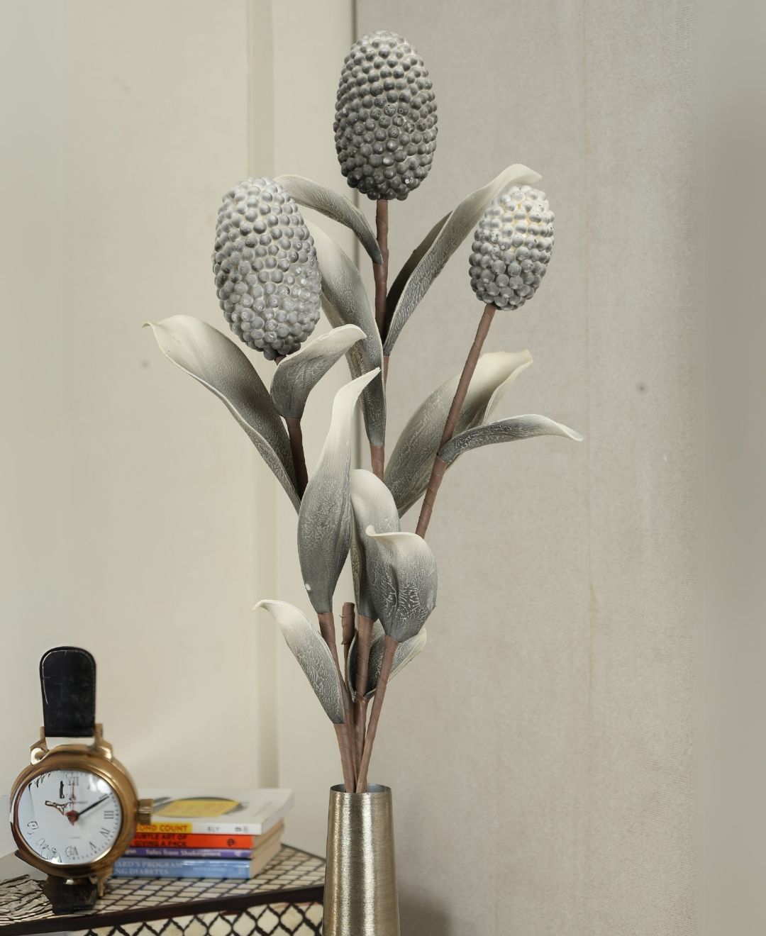 Pine Husk Stems Flower - Pack Of 1