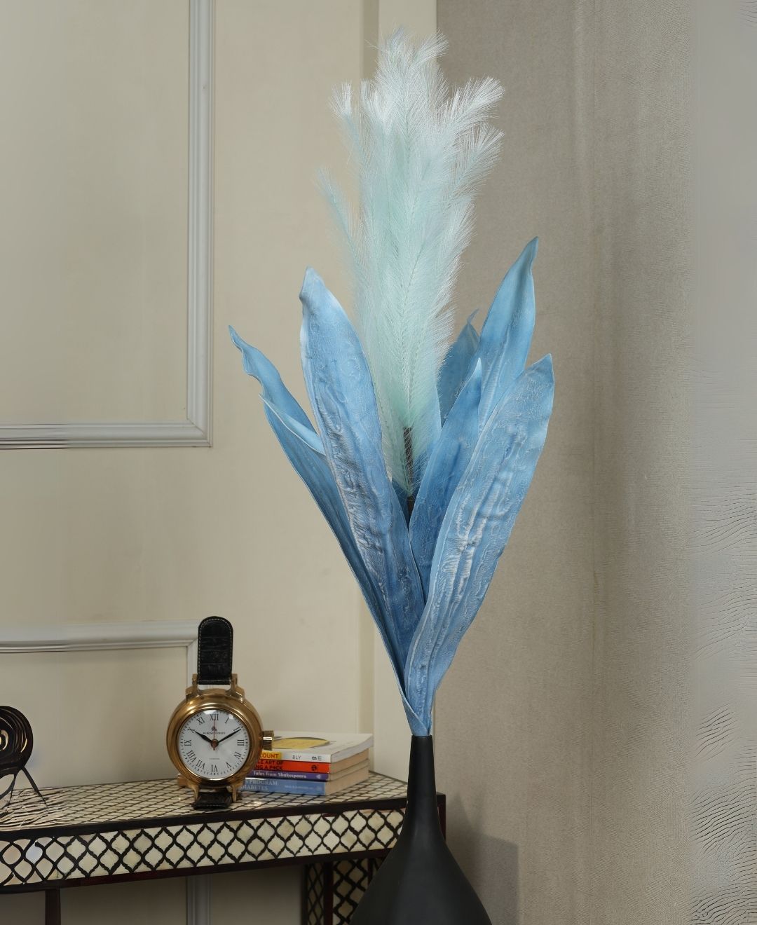 Whisperplume Foam Bloom Stem