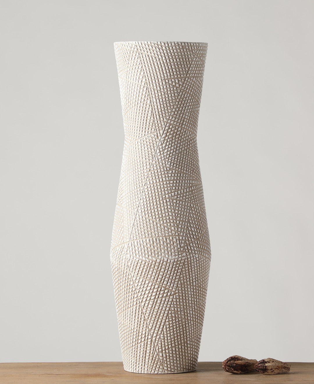 Aluna Hourglass Vase- Large