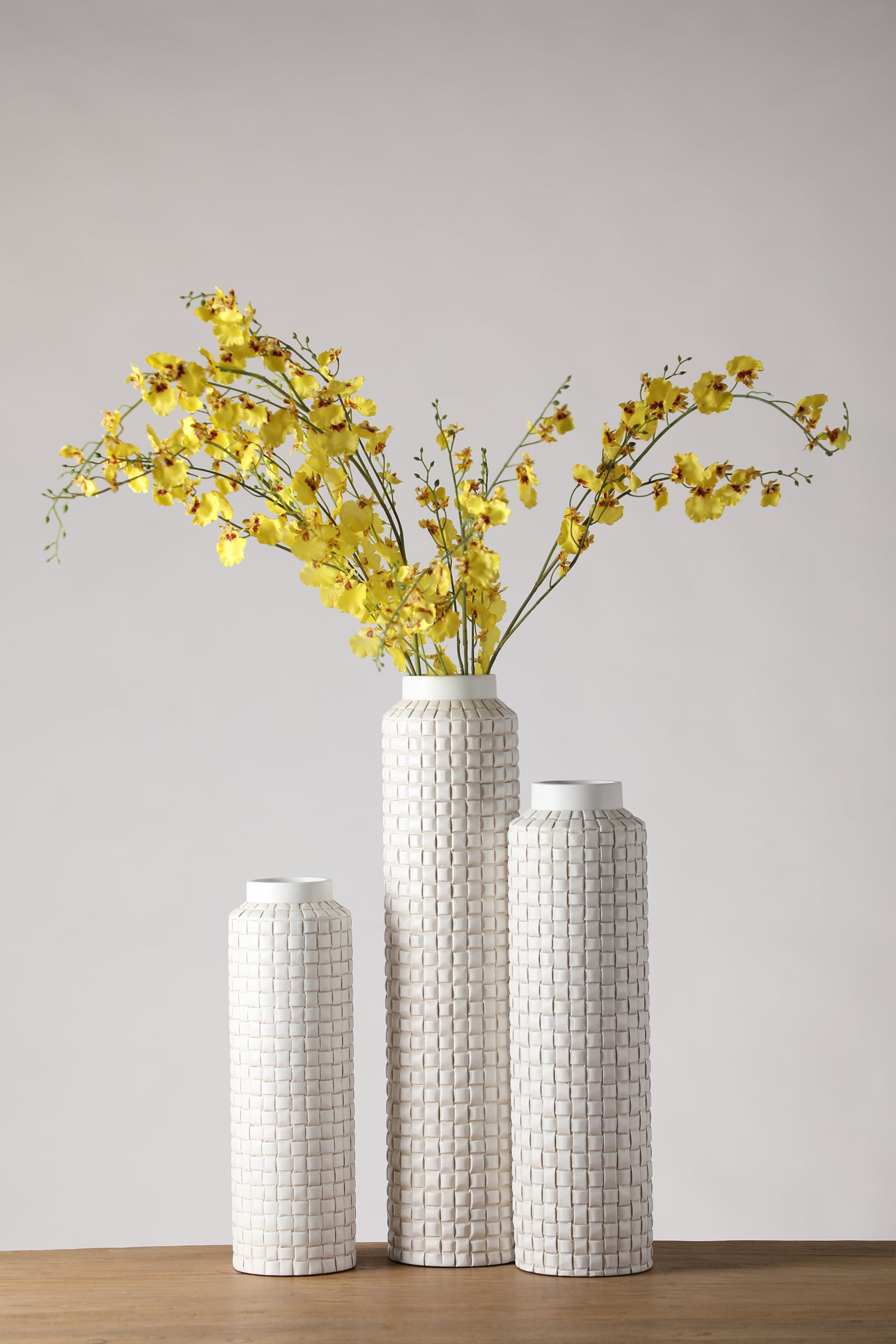 Slender shape new design resin vase for your home or office decor