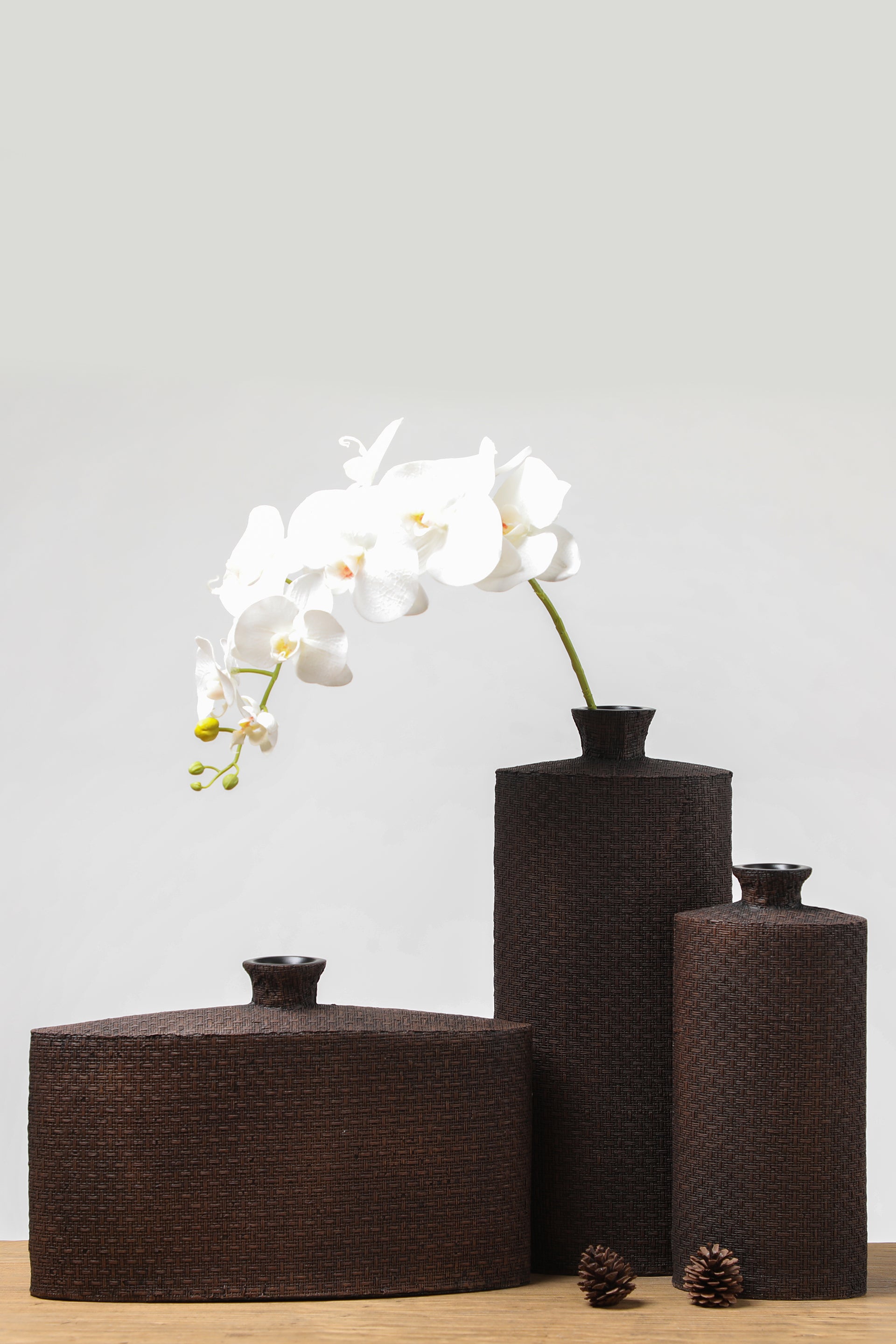 Cylinder shape resin flower vase for your home or office decor-Brown