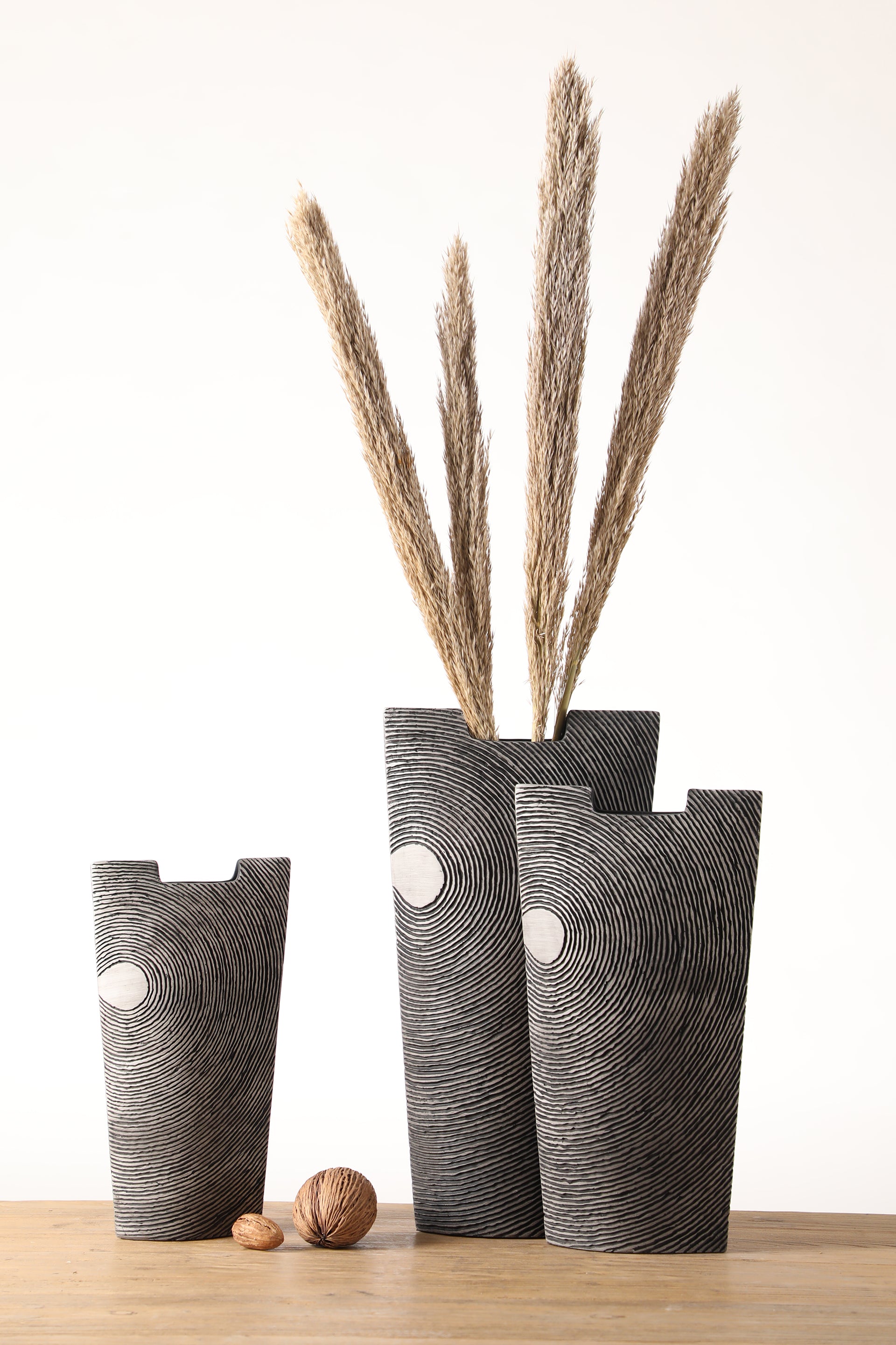 Resin flower vase for your home or office decor