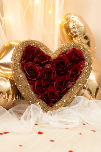 Golden Heart Rose Arrangement ( Big Size ) – The Ultimate Valentine’s Gift