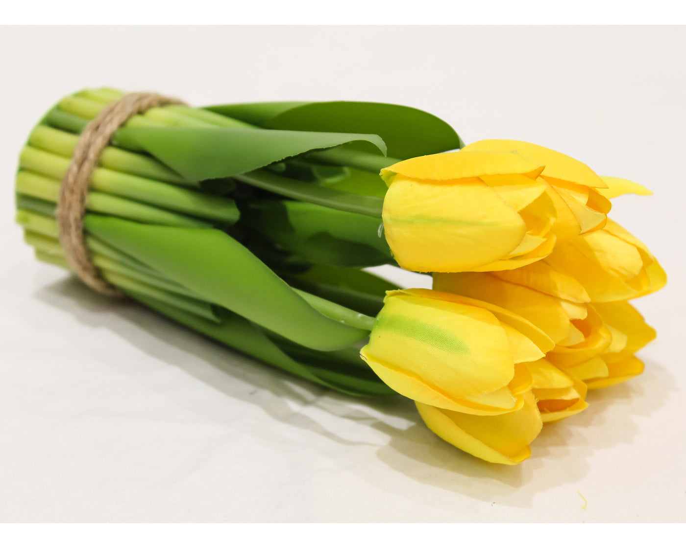 PolliNation Stunning Artificial Tulip Flower Bunch For Valentine Gift To Your Love Ones (Pack of 1 )